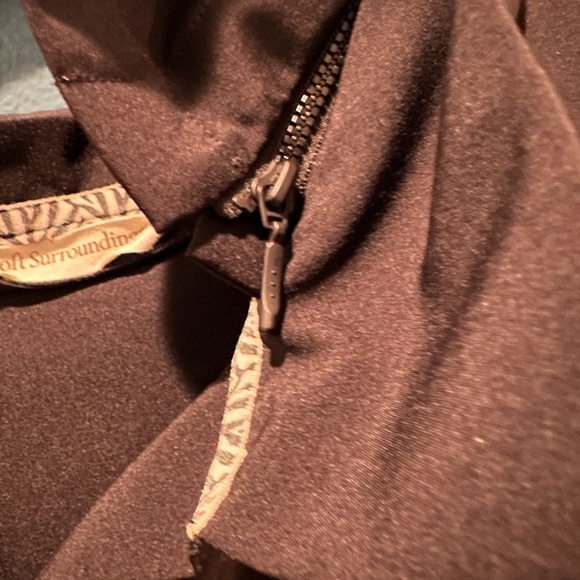 Soft Surroundings lightweight convertible jacket - Picture 5 of 6